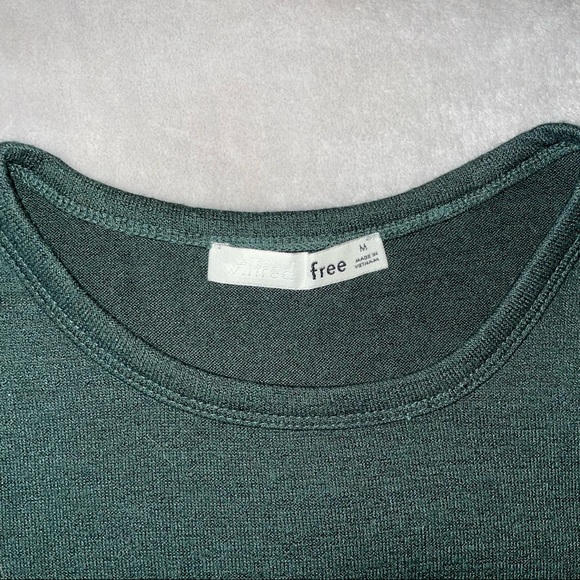 Aritzia top - Picture 3 of 3